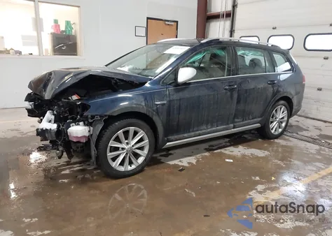2017 Volkswagen Golf Alltrack Tsi S/Tsi Se/Tsi Sel from USA, damaged, VIN 3VWH17AU0HM519436